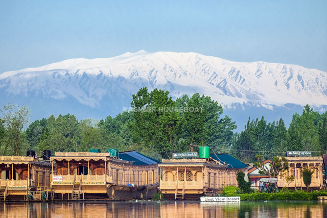 Dal Lake